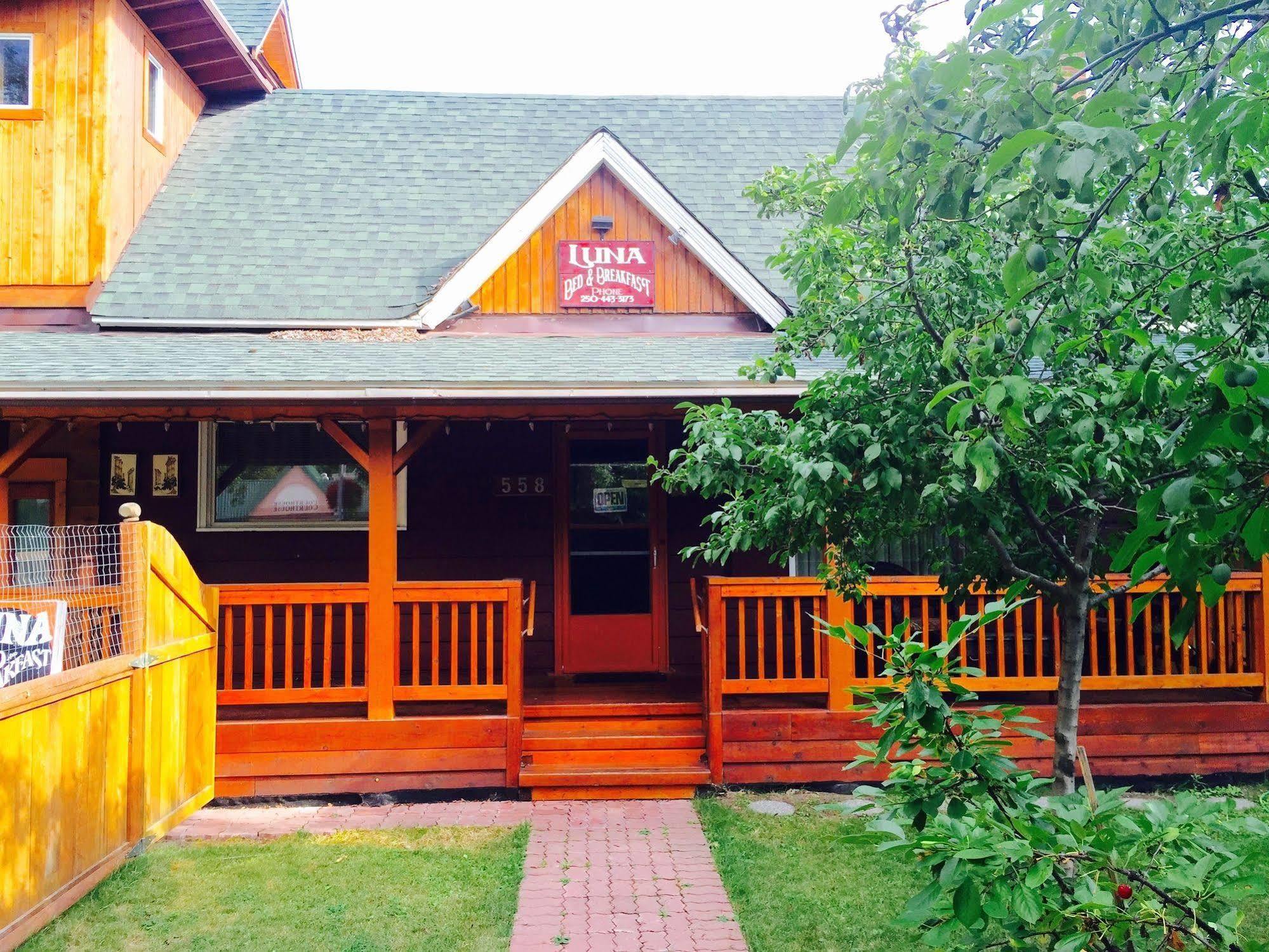 Luna Bed & Breakfast Ґранд-Форкс Екстер'єр фото